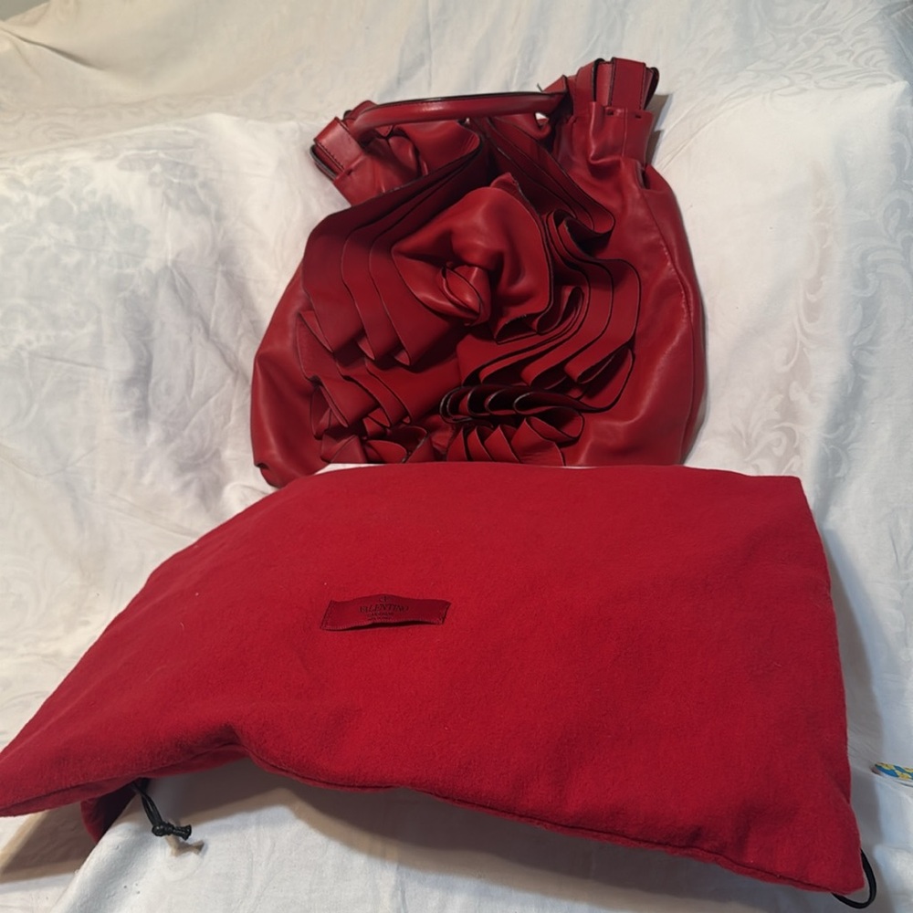 Valentino Garavani Red Rose Leather Bag - Picture 5 of 7